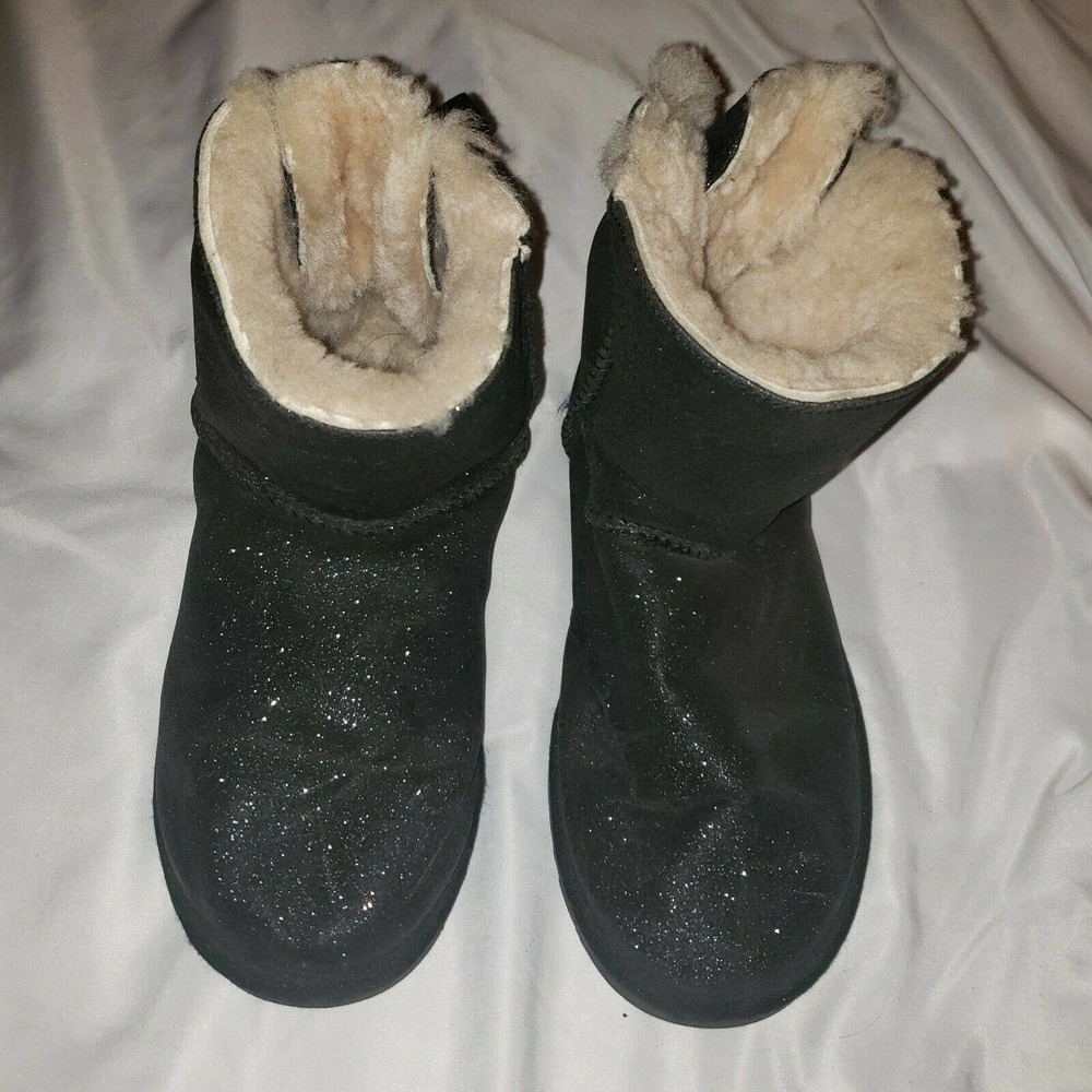 UGG AUSTRALIA WOMEN MINI BAILEY BOW SPARKLE BOOTS‎ Size 7 BLACK 1100053 GUC
